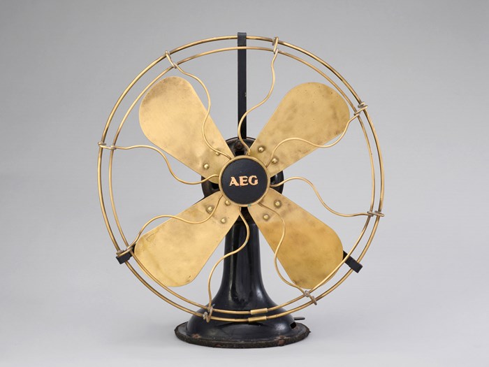 AEG asztali ventilátor